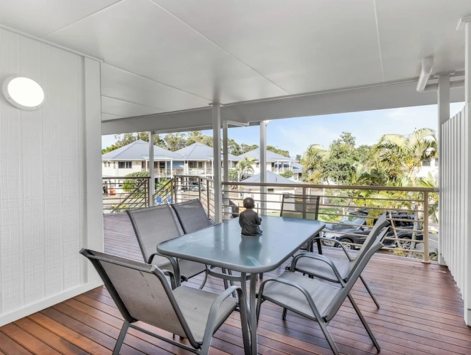 2 Bedrooms Apartment with balcony