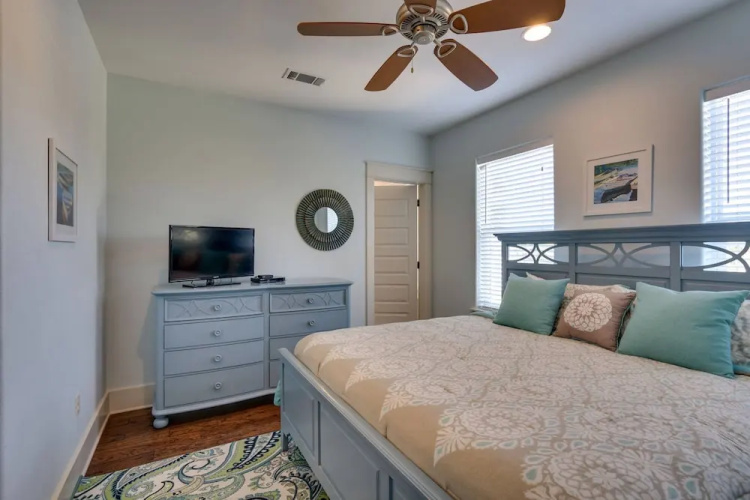 Beachwalk by Destin Getaways