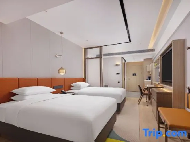Quadruple Suite