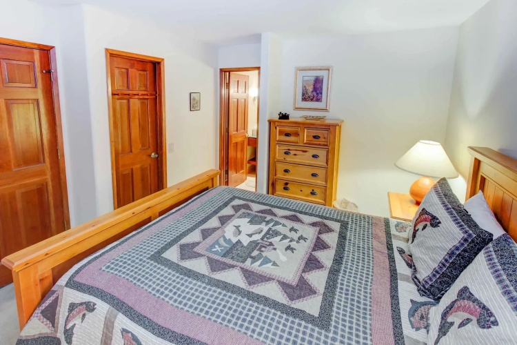 Rainbow Villas 1 - Two Bedroom Condo