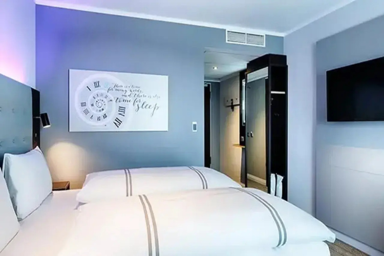 Premier Inn Lübeck City Centre - Lübeck