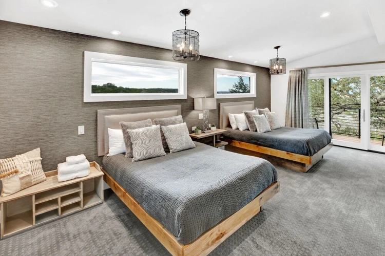 Guest rooms