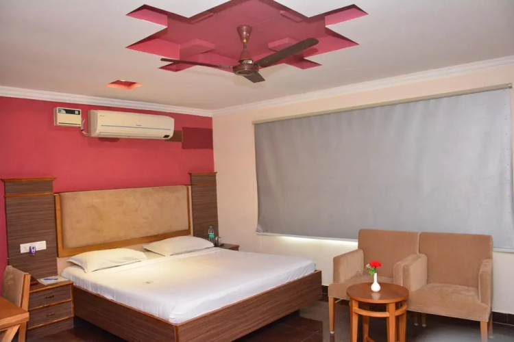 Hotel pams