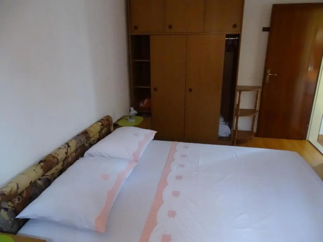Apartment Mirjana