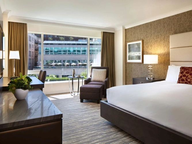 Deluxe Double room City View