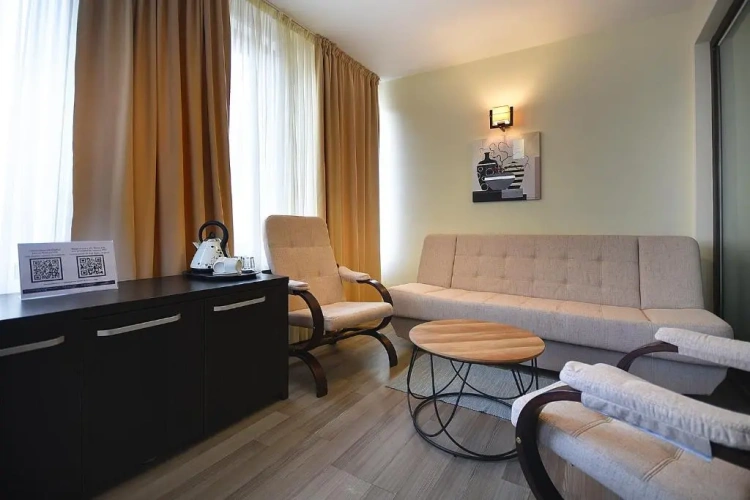 Deluxe Single room