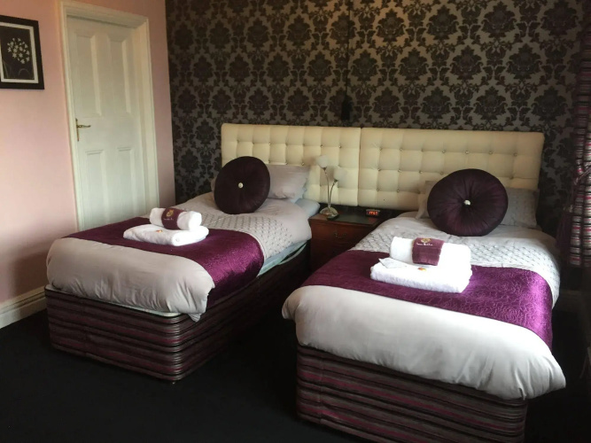 Grimscote Manor Hotel