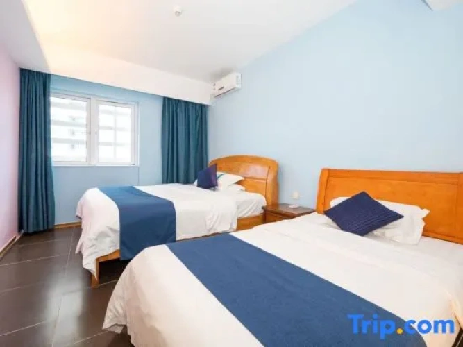 2 Bedrooms Suite seafront