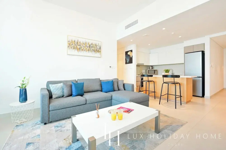 LUX  The Dubai Creek View Suite