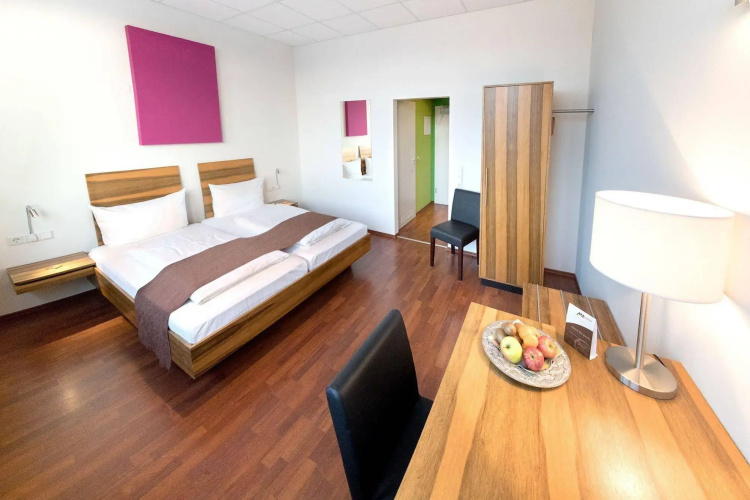 AMH Airport-Messe-Hotel