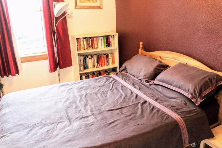 3 Bedroom Central House