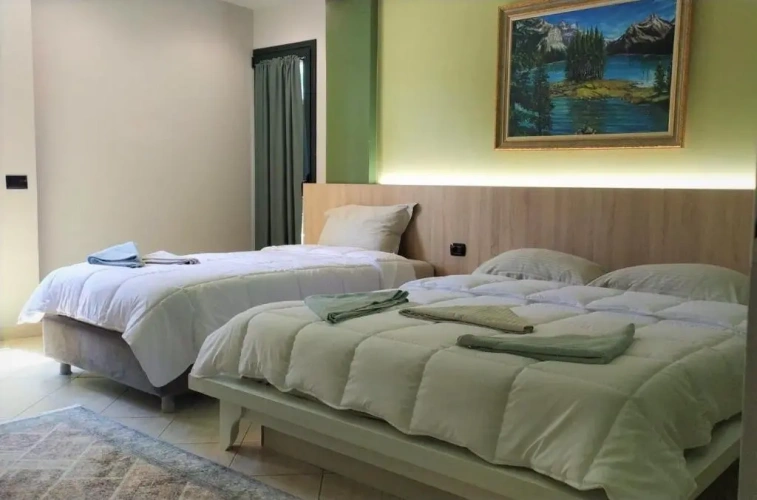 Standard Triple room with balcony