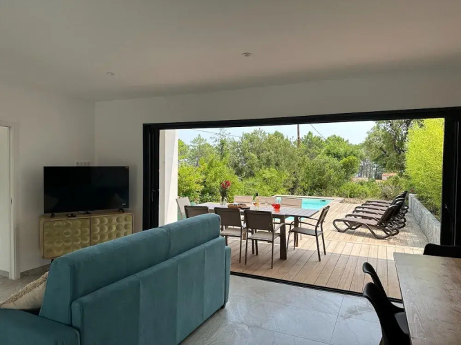 Attractive Villa With Private Pool