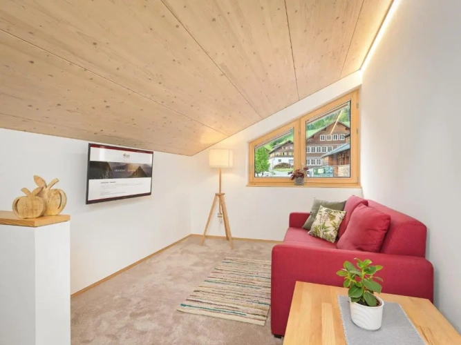 3 Bedrooms Single Apartment