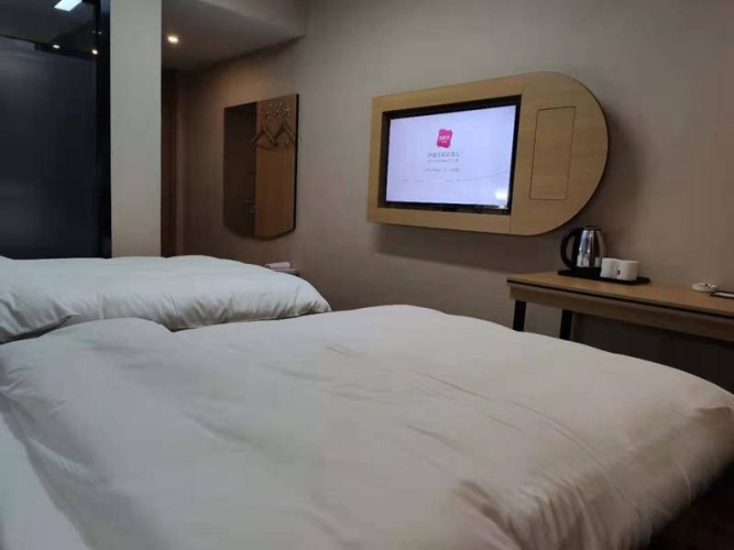 Business Twin room