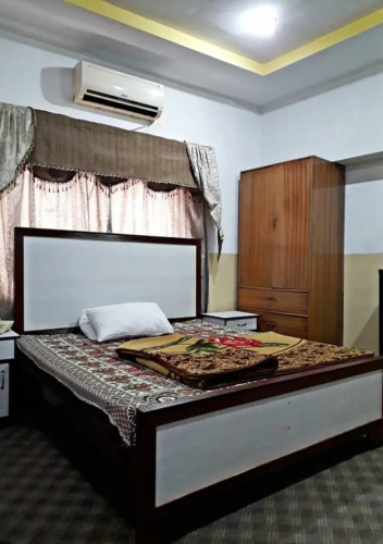 Gulberg View Hotel