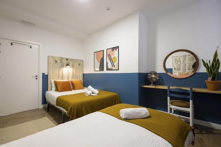 Triple room