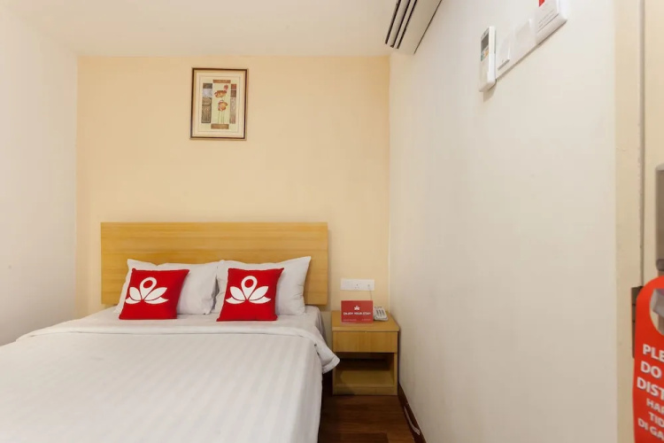 ZEN Rooms Opposite YMCA