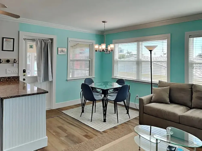 Noon Wave by Distinctive Beach Rentals