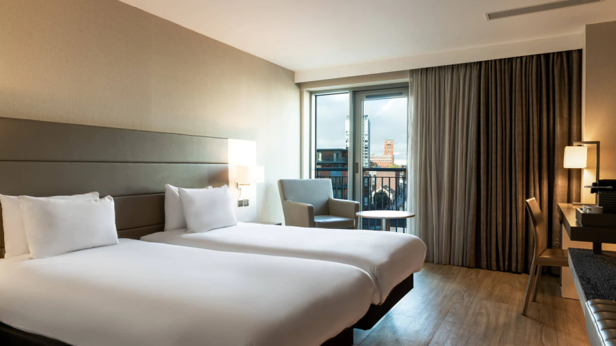 Deluxe Twin room