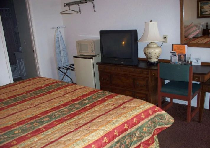 Rustic Motel Rolla