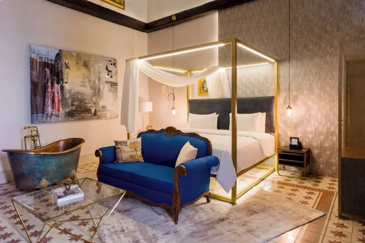 Double Suite