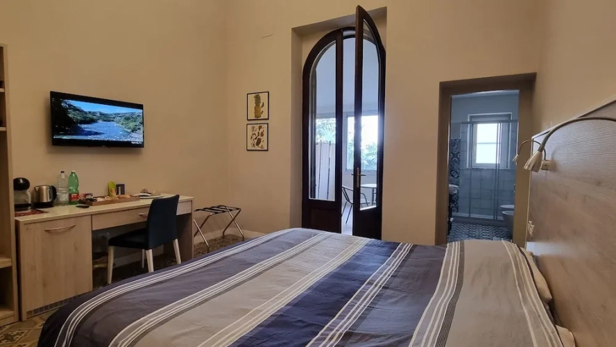 Comfort room