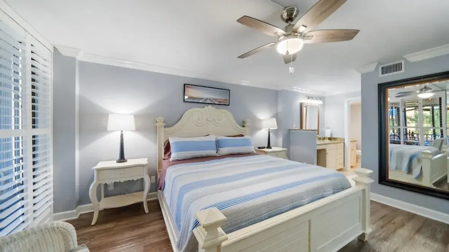 'bout Time 2 Bedroom Condo