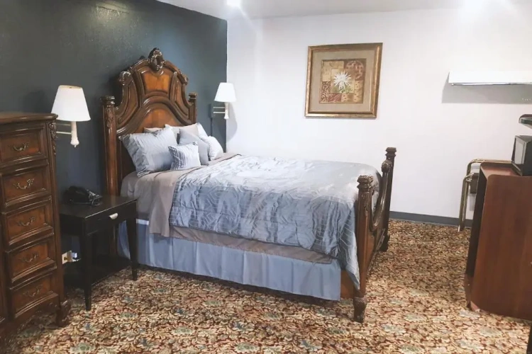Deluxe Double Suite