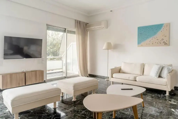 Elegant 2BD Evelpidon Apartment