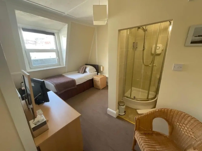 Standard Single room