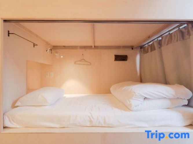Bed in Dorm (female dorm)