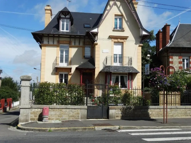 Standard Apartment