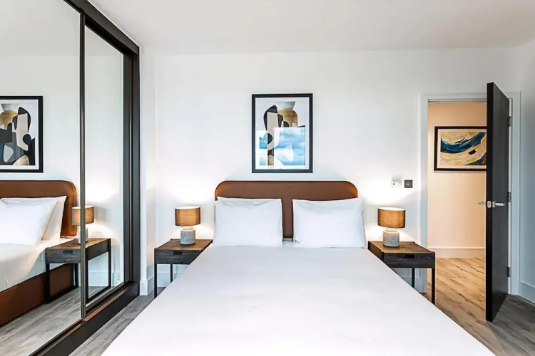 Icon Tower Flat III