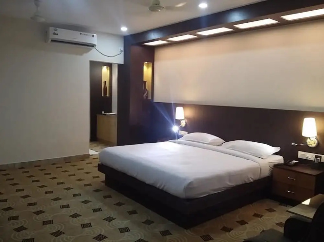 Hotel Virad