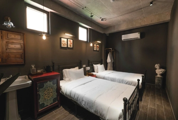 Standard Twin room