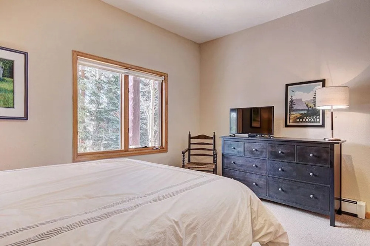 10 Southface by RedAwning