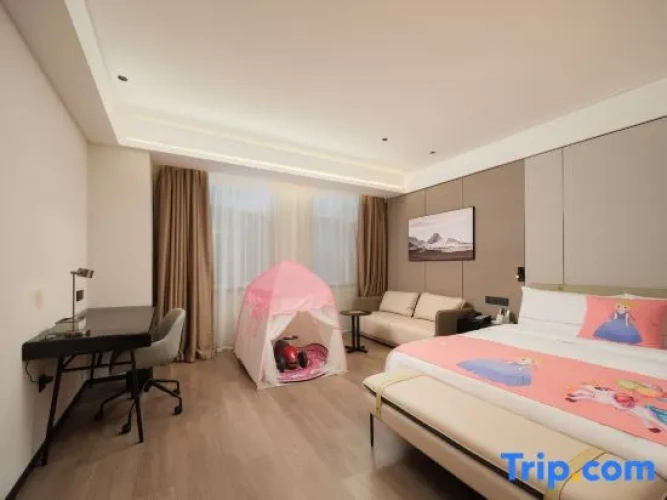 Standard Twin Family room