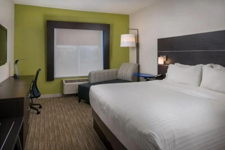 Deluxe Double Suite