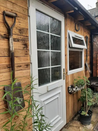 Salisbury Guest House - free parking