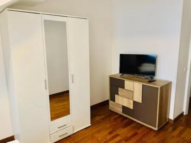 Aurellia Apartments