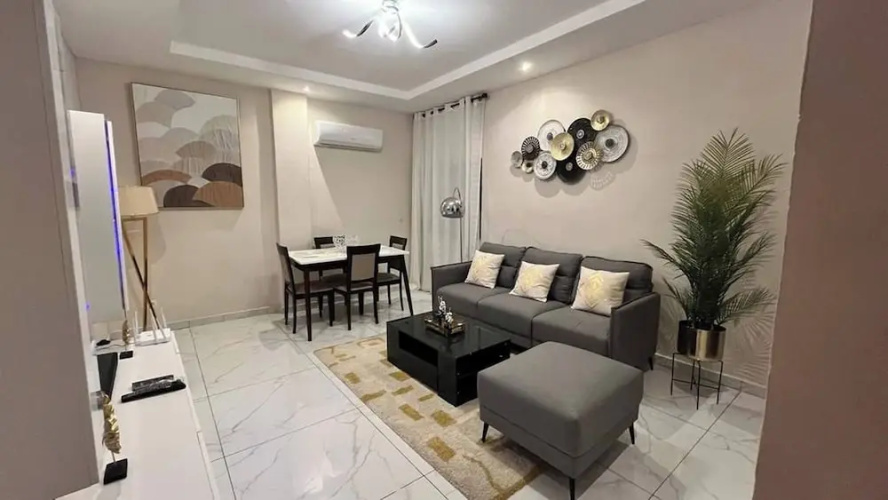 Luxury Two-room Apartment