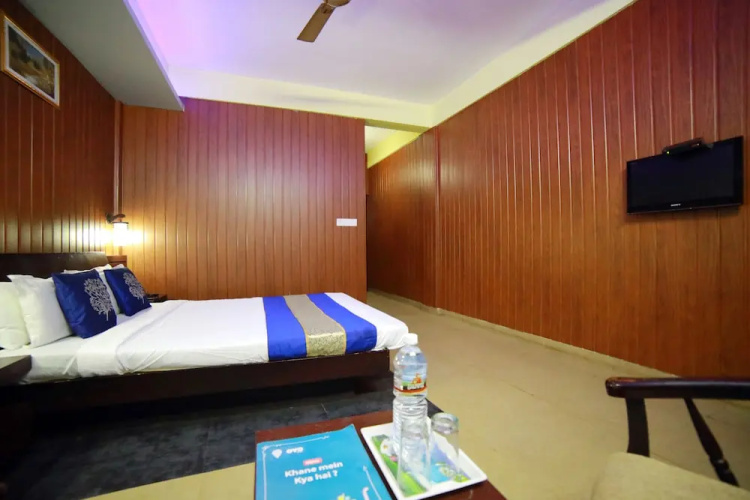 OYO 8506 Pallivasal