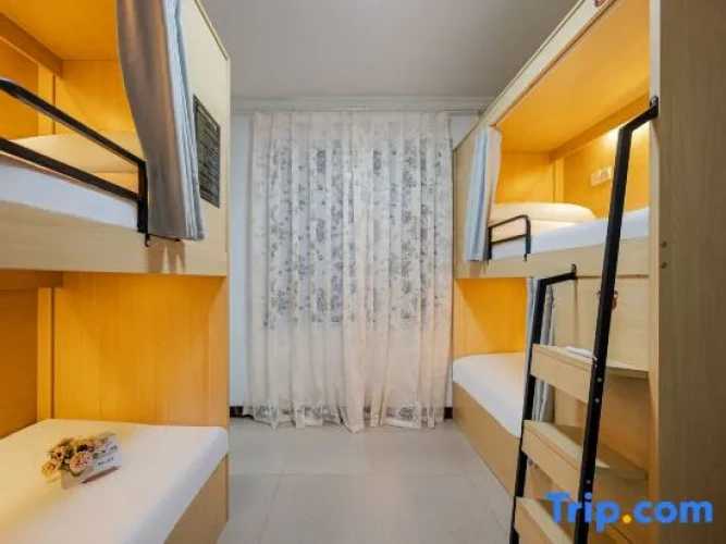 Bed in Dorm (male dorm)