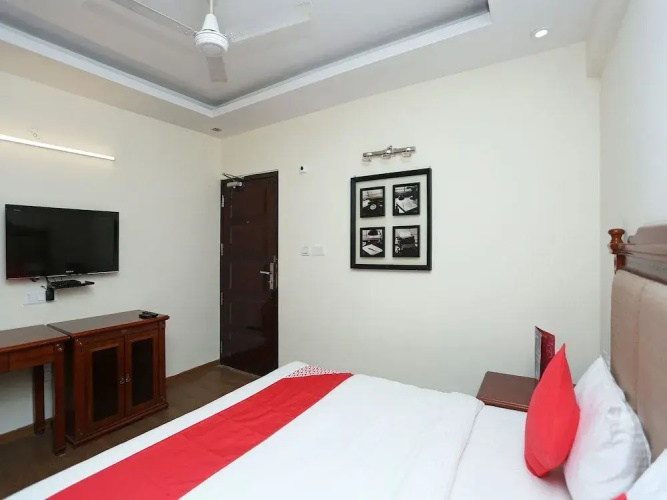Hotel kenil star