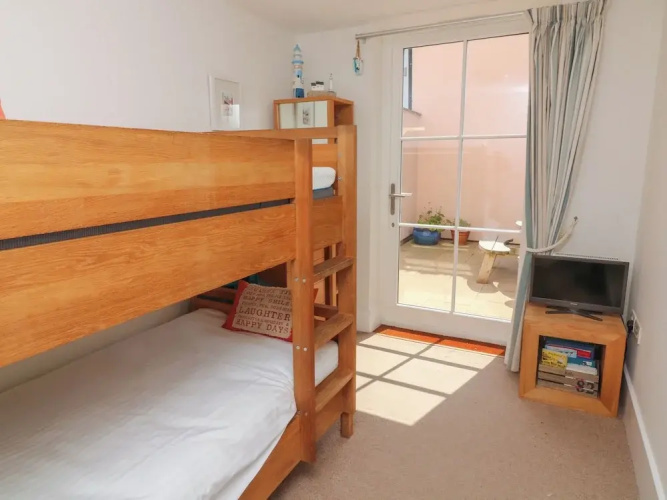 5 Combehaven