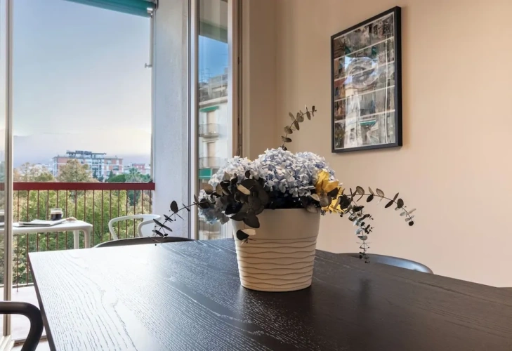 Deluxe Double room with city view