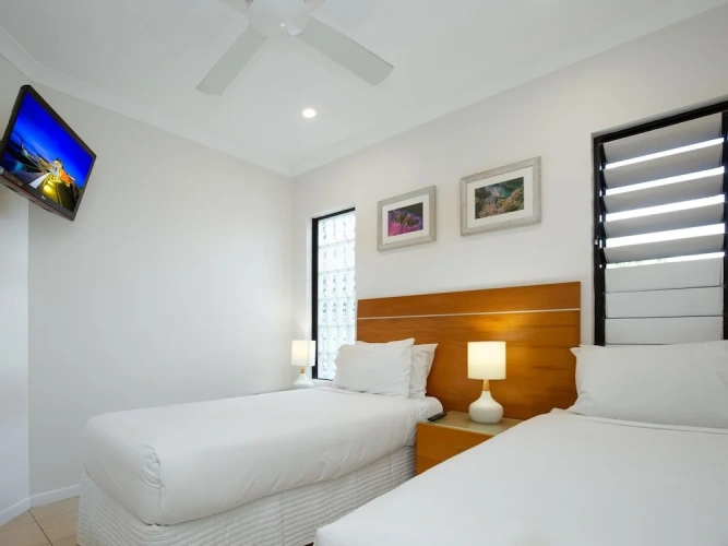 2 Bedrooms Apartment with balcony
