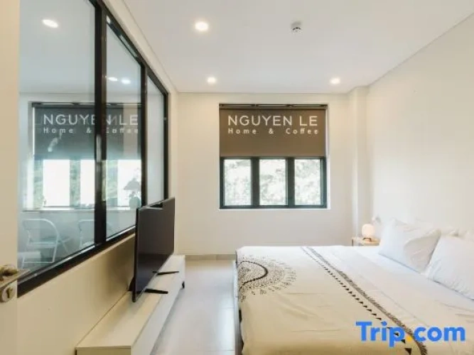 1 Bedroom Apartment with balcony