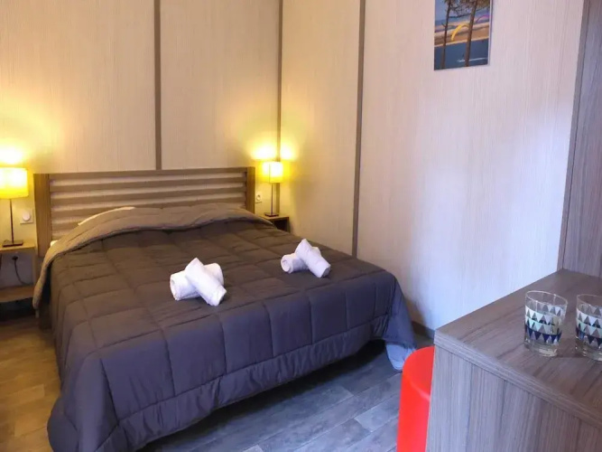 Apartment by Opal Coast Beach With Pool Access